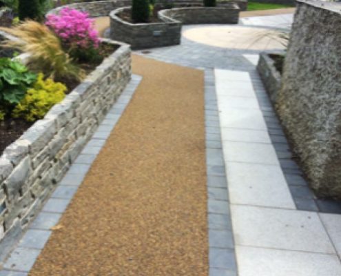 MC Tarmac Paving Specialists Contrasting with gravel